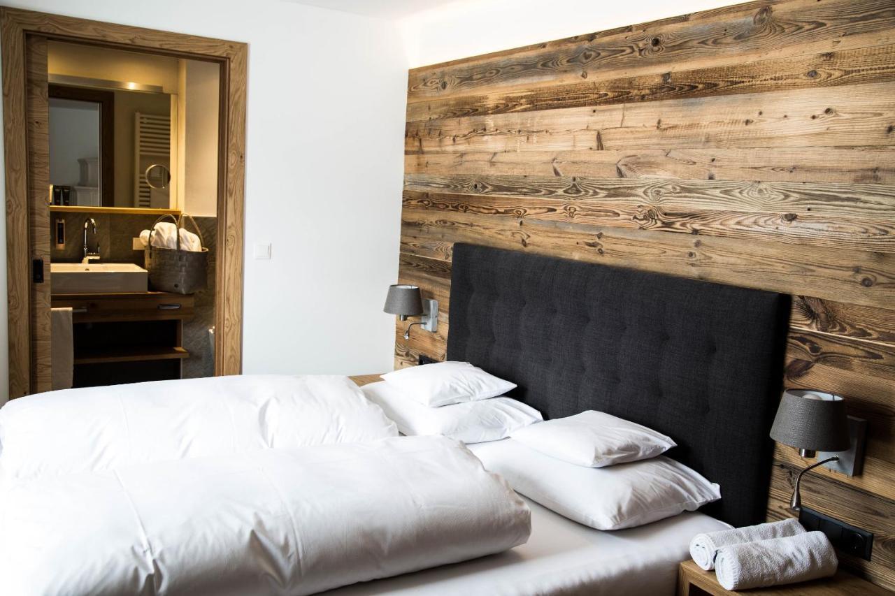 Der Gruene Baum Mountain Boutique Hotel Ehrwald Eksteriør bilde