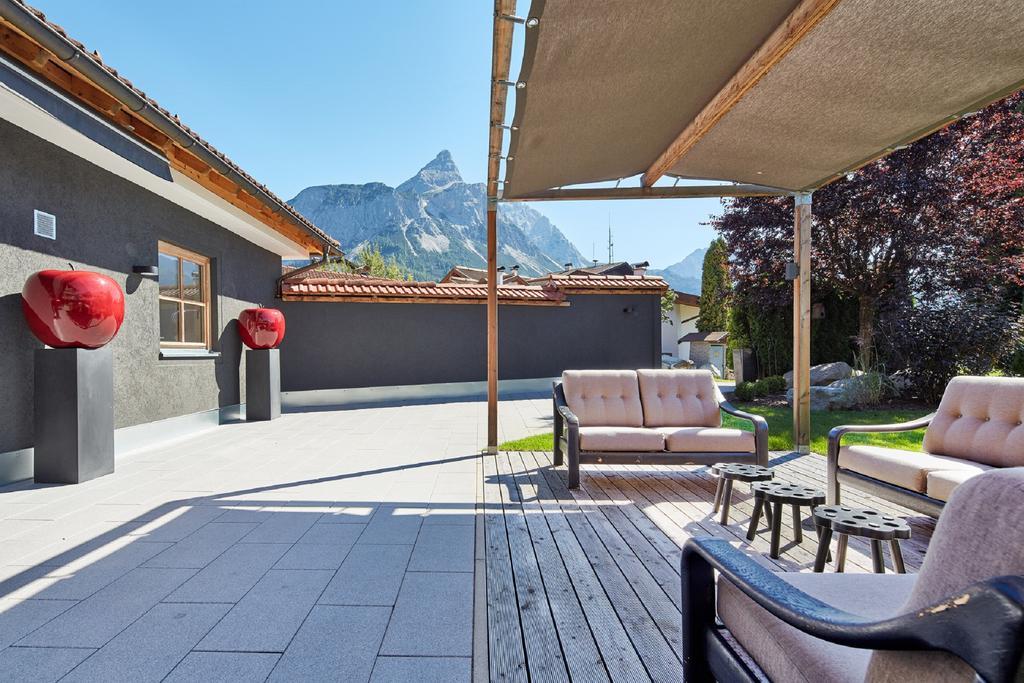 Der Gruene Baum Mountain Boutique Hotel Ehrwald Eksteriør bilde